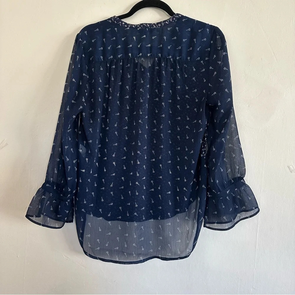 Lucky Brand Top Womens Size M Dark Blue Floral Boho Peasant Button Flowy Blouse - Picture 8 of 13